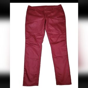 NWOT...Bisou Bisou Michele Bohbot Skinny Jeggings In Burgandy Women's Size 14